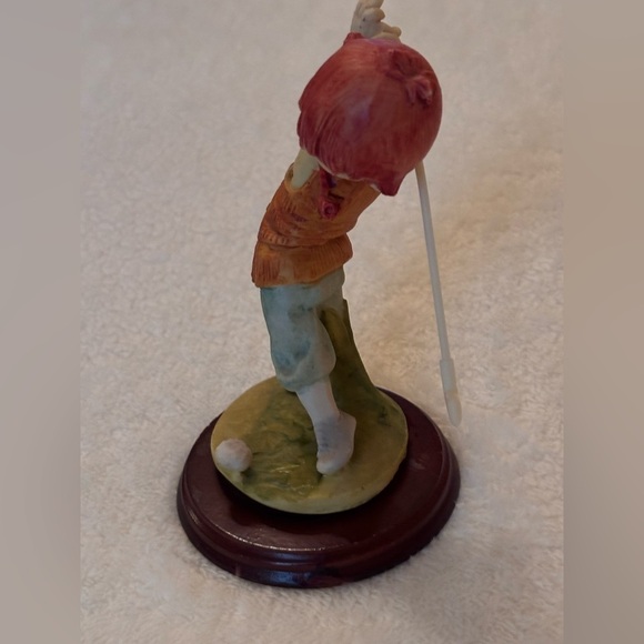Charming Golfing Child Figurine - Multicolor - Picture 8 of 14
